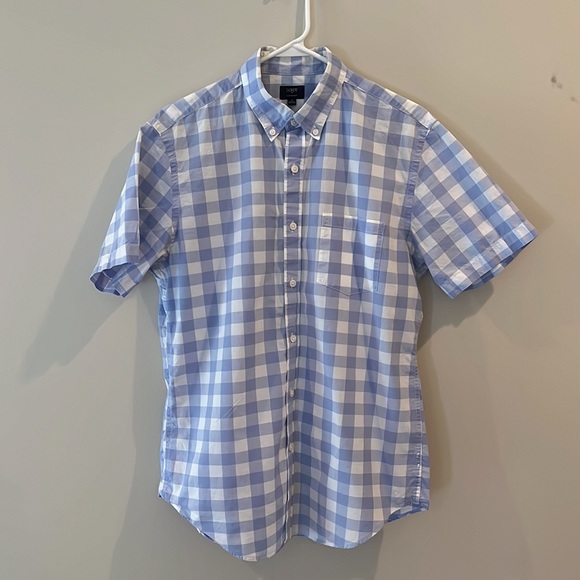 J.Crew short sleeve light weight button down - Picture 2 of 5